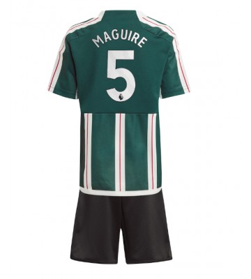 Manchester United Harry Maguire #5 Replika Babytøj Udebanesæt Børn 2023-24 Kortærmet (+ Korte bukser)